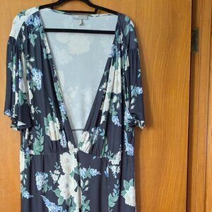 ASOS Floral Flutter Sleeve Boho Maxi Dress with Side Slit Size 20